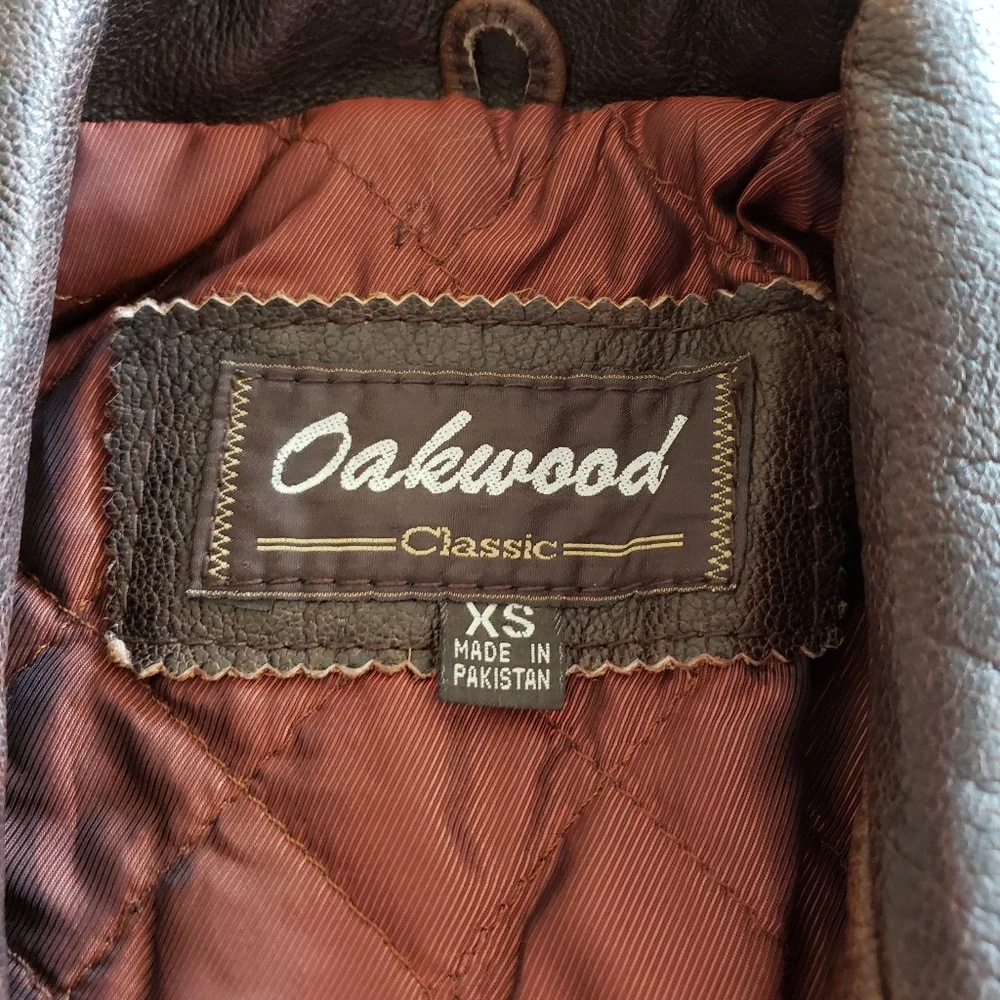 Classic Dark Brown Leather Jacket from the 80s - Picture 12 of 14